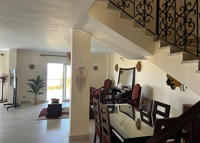 Private Sea View 5br