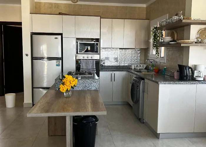 Private Sea View 5br *