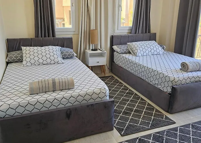 Private Sea View 5br