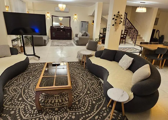 Private Sea View 5br Ain Sukhna