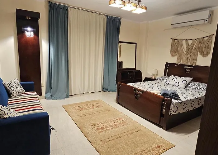 Private Sea View 5br